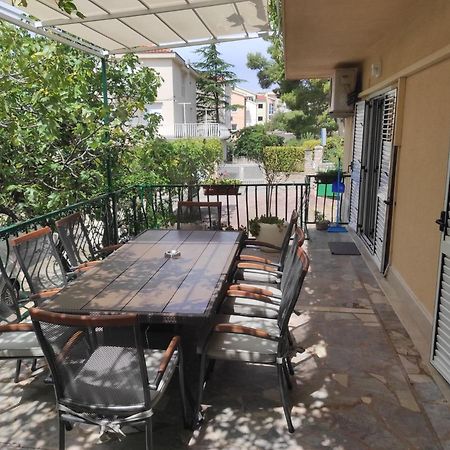 Apartments Vekic Makarska Ngoại thất bức ảnh