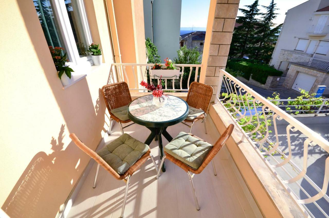 Apartments Vekic Makarska Phòng bức ảnh